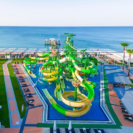 Crystal Centro Resort - Ultimate All Inclusive Antalya Bagian luar foto