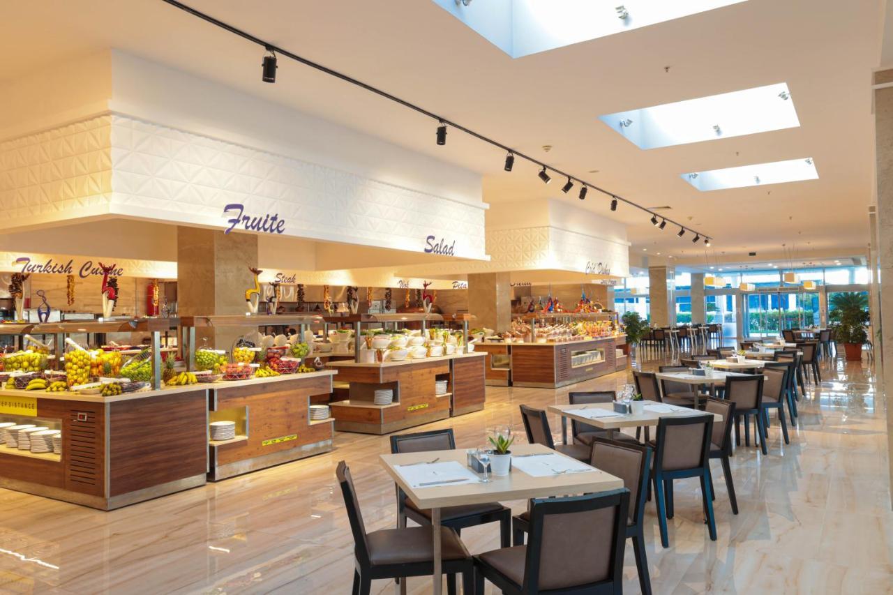 Crystal Centro Resort - Ultimate All Inclusive Antalya Bagian luar foto
