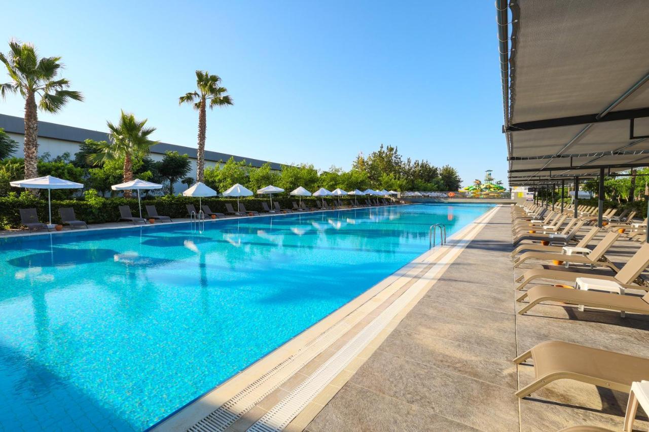 Crystal Centro Resort - Ultimate All Inclusive Antalya Bagian luar foto