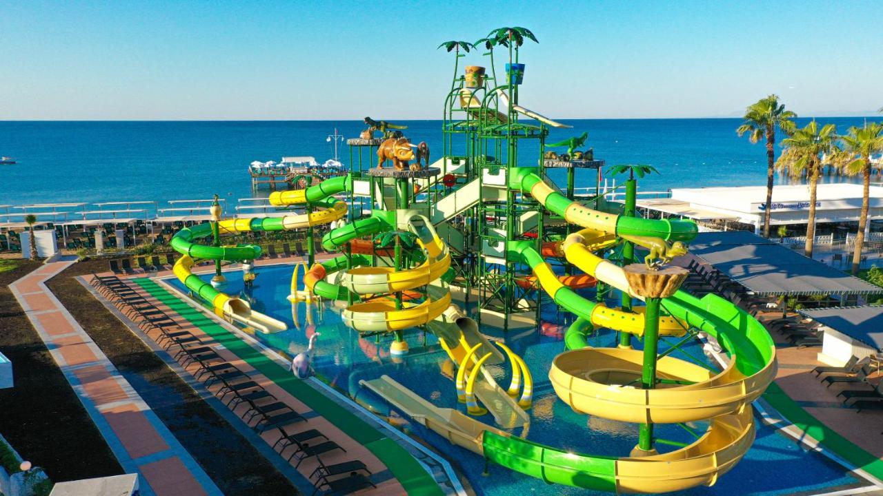 Crystal Centro Resort - Ultimate All Inclusive Antalya Bagian luar foto