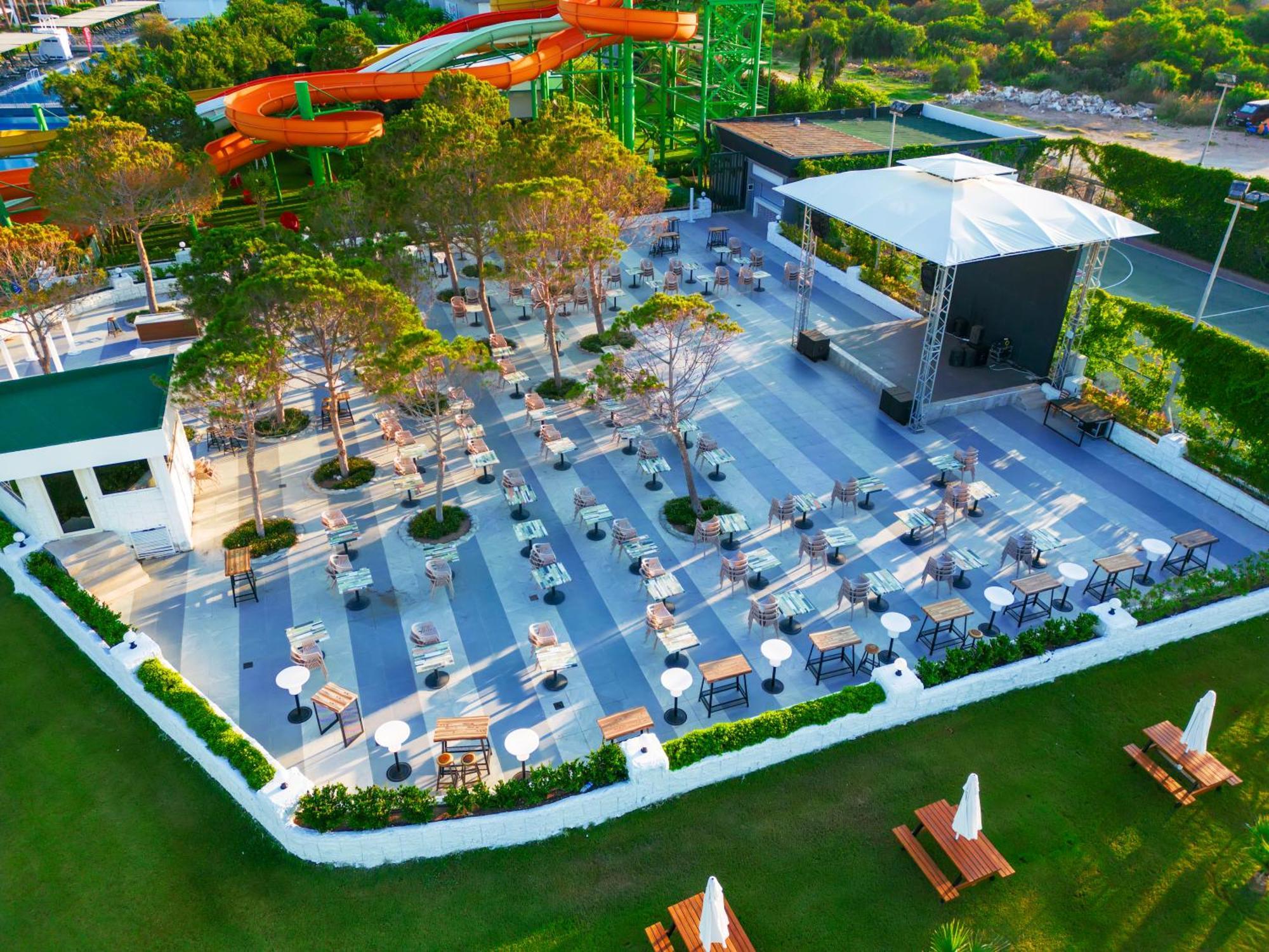 Crystal Centro Resort - Ultimate All Inclusive Antalya Bagian luar foto